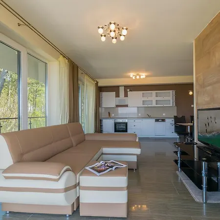 Apartamenty Amon Z Widokiem Na Morze Darlowko Exterior photo